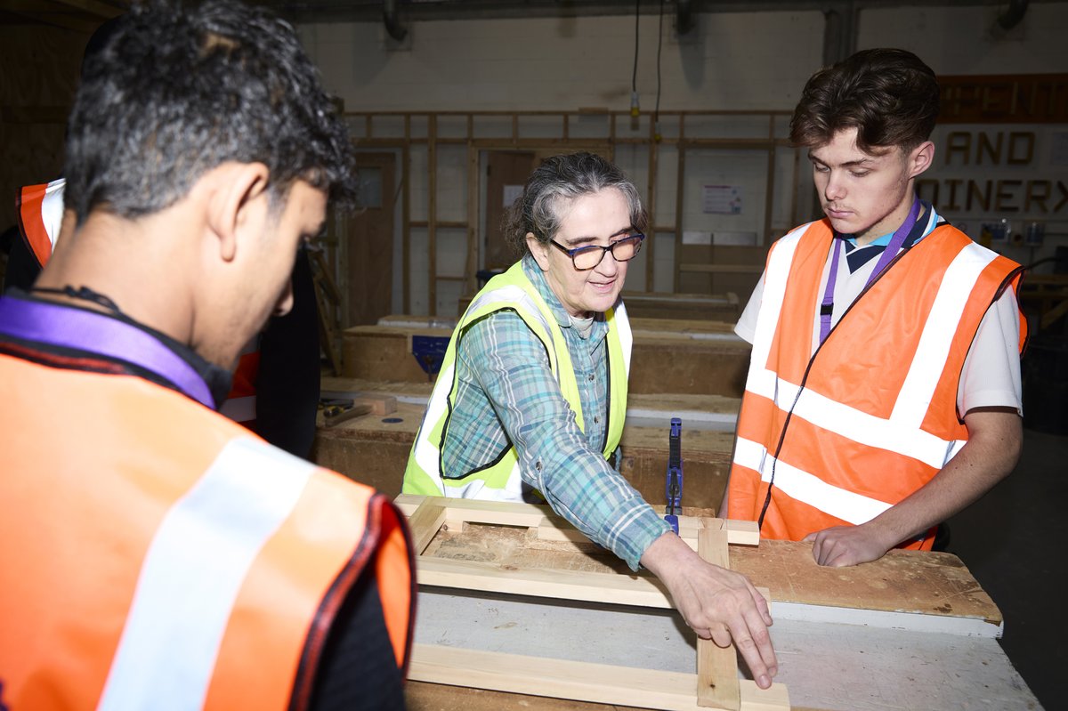 11943_DepEdu_Charity_DY3A5022_Clare-After_R5_RGB (1)