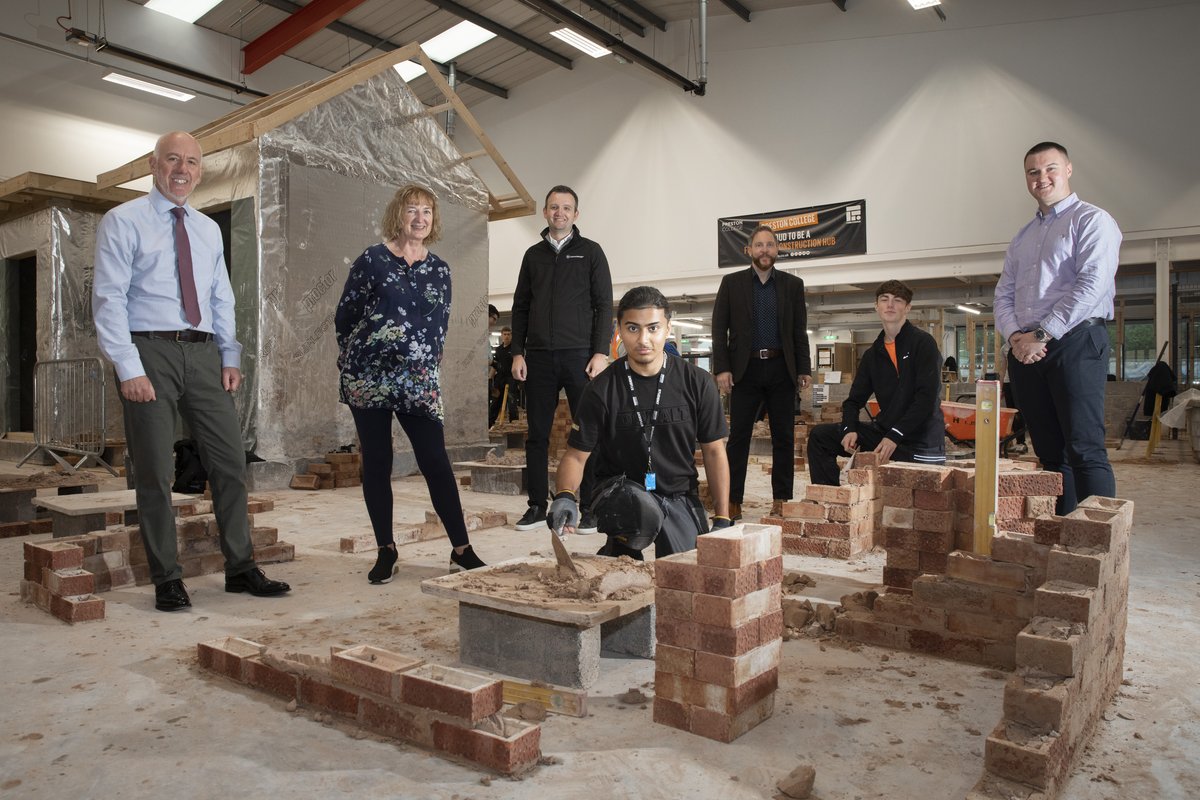 17-9-25 Anwyl  HBF and Preston College -9